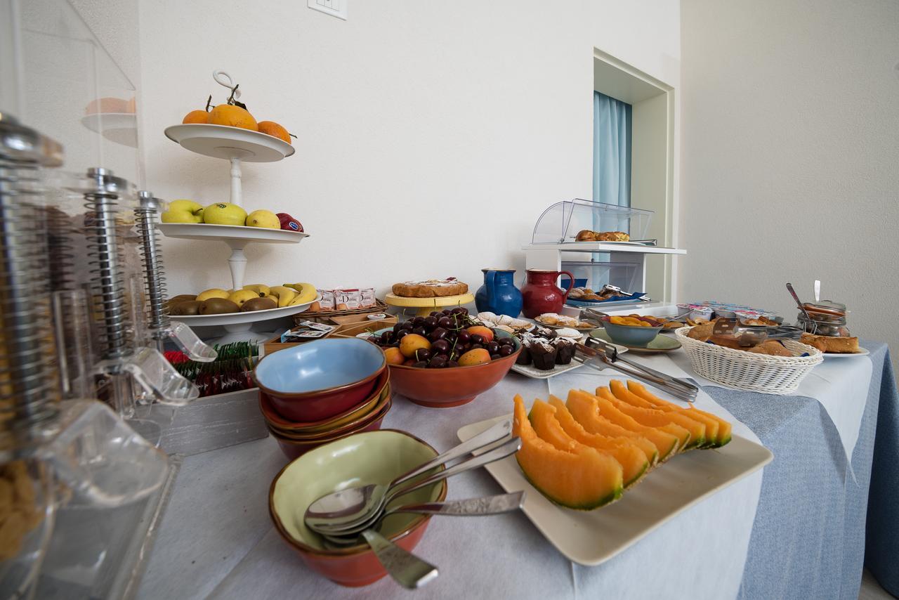 A Casa Di... Aurora 2 Bed & Breakfast Сан Вито ло Капо Екстериор снимка