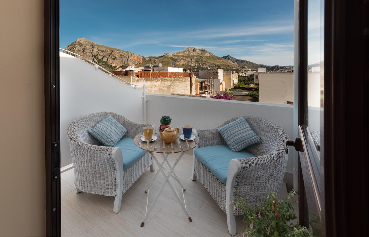 A Casa Di... Aurora 2 Bed & Breakfast Сан Вито ло Капо Екстериор снимка